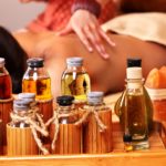 Massageöle und Massage